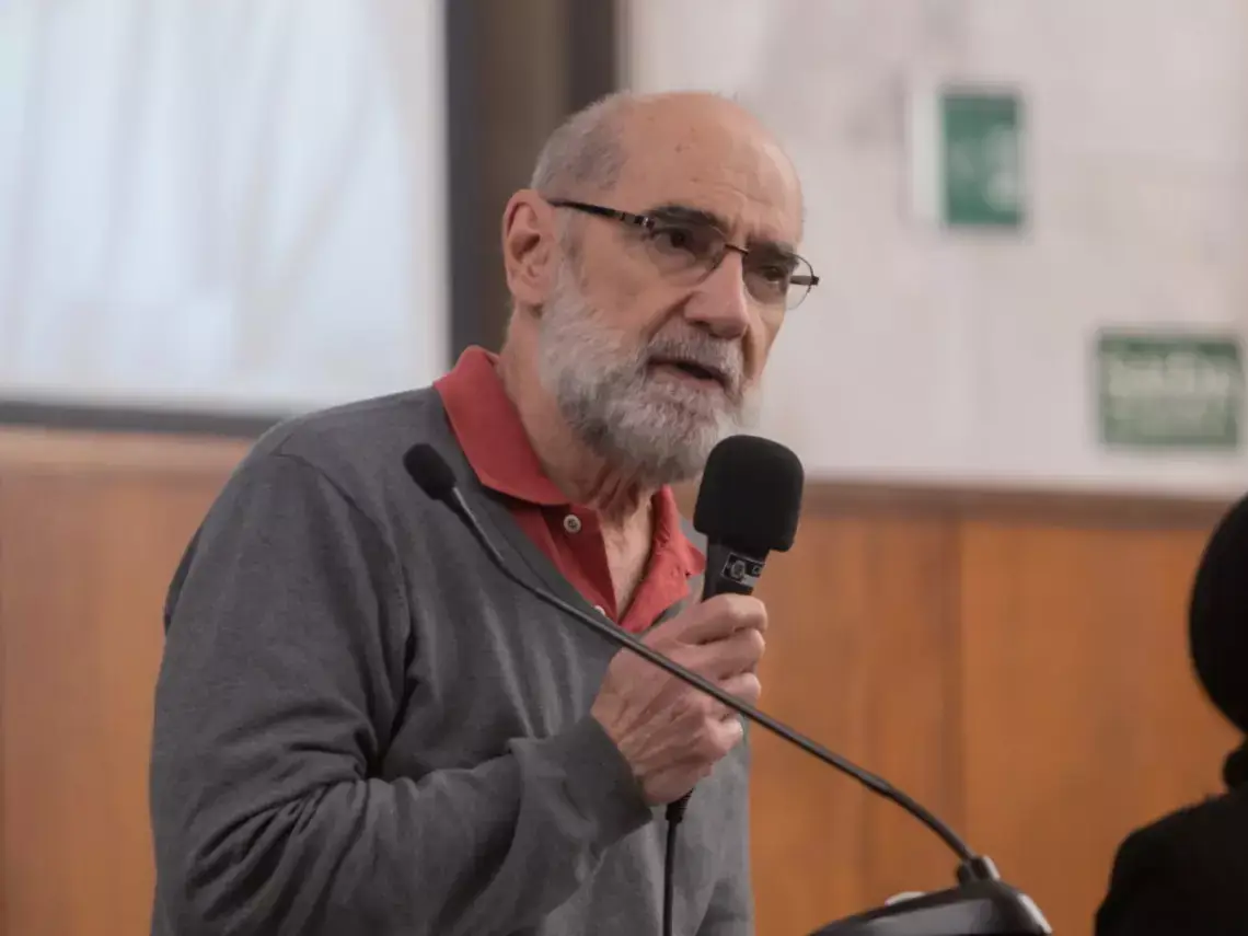 Professor Vitor Paro